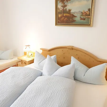 Guest house Gaestehaus Ethiko 3*