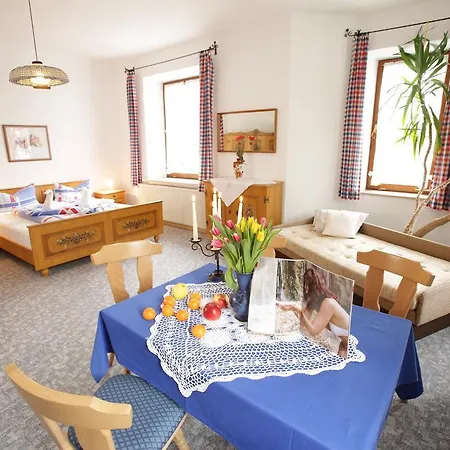 Affittacamere Gaestehaus Ethiko Ettal