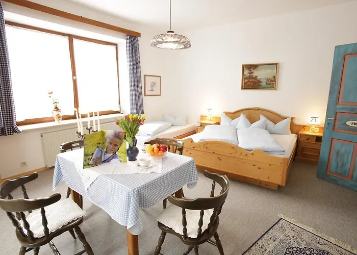 Gaestehaus Ethiko 3* אטאל